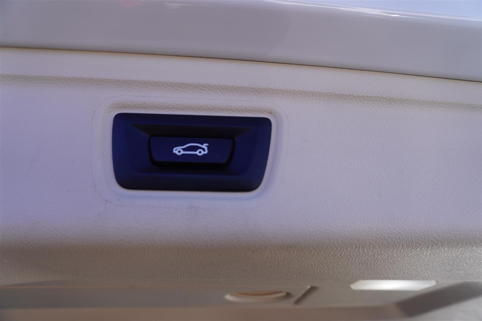 Model Sport Automat Drag Navigation Head-Up_7