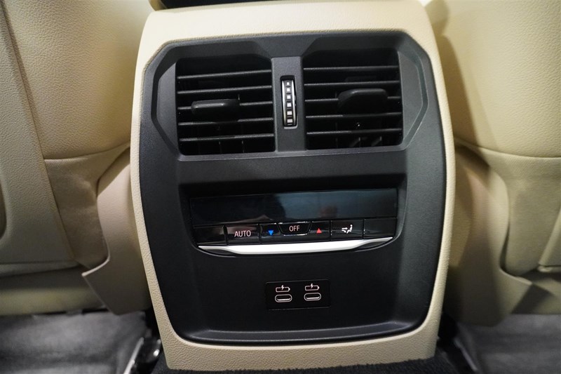 Model Sport Automat Drag Navigation Head-Up_10