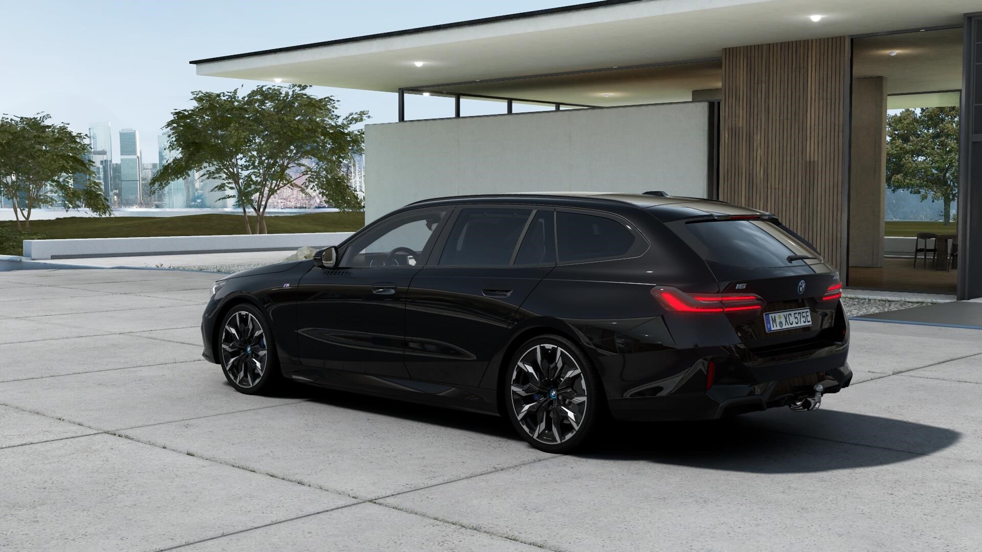 Touring M Sport Business Launch Ed Drag DA Pro_1