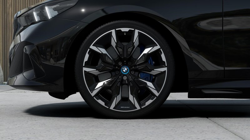 Touring M Sport Business Launch Ed Drag DA Pro_6