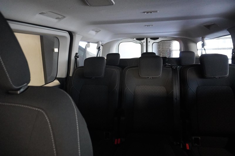 Kombi Minibuss Trend 320l LWB 2.0l 170hk 8AT FWD Diesel_8