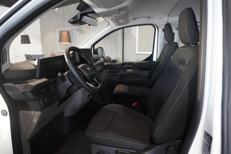 Kombi Minibuss Trend 320l LWB 2.0l 170hk 8AT FWD Diesel_9