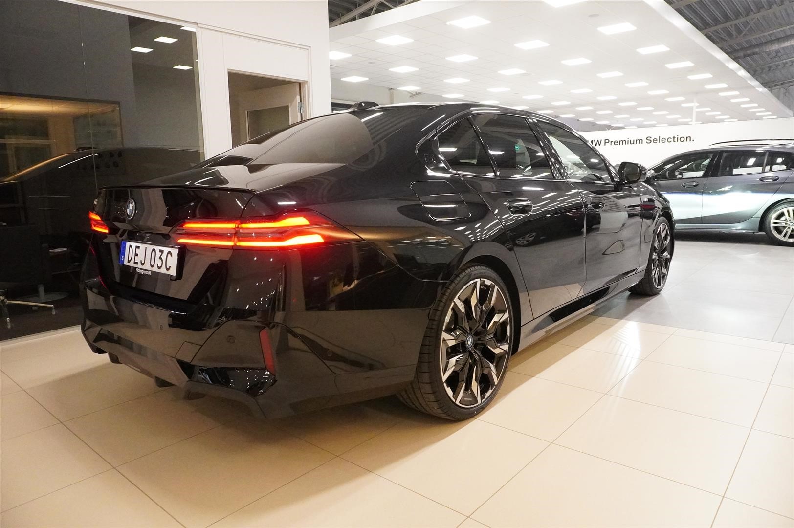 M Sport Pro Innovation DAP Panorama Keyless Drag_2