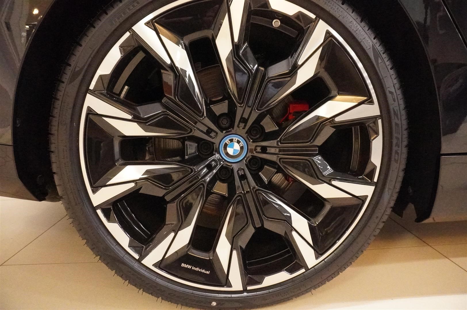 M Sport Pro Innovation DAP Panorama Keyless Drag_3