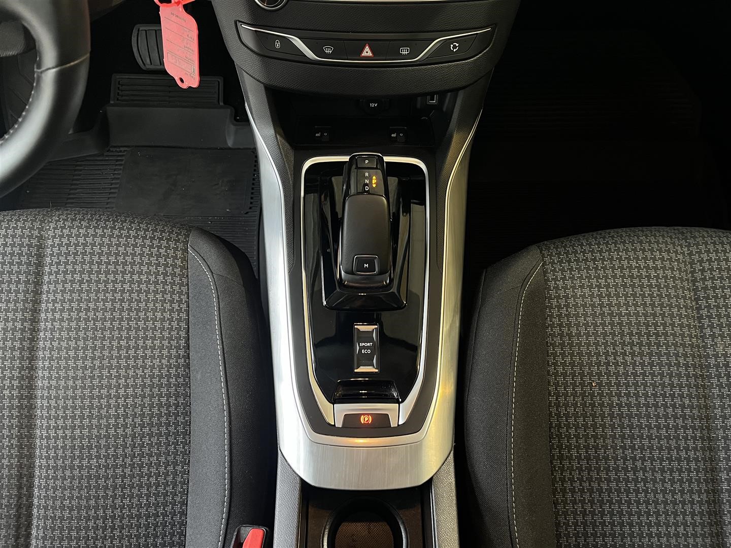 Peugeot 308 5d PureTech 130hk Aut P-Sensor Euro 6_13