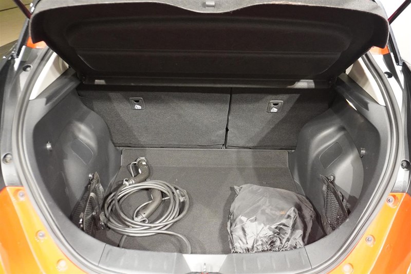 N-Connecta 39 kWh 360° Keyless Add-Farth._5