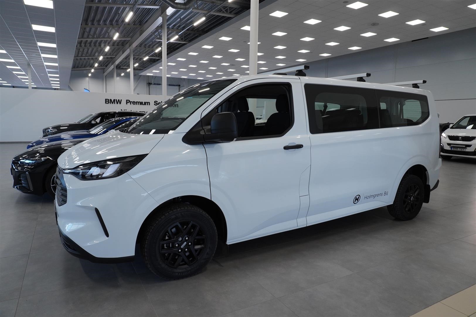 Kombi Minibuss Trend 320l LWB 2.0l 170hk 8AT FWD