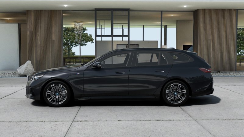 Touring M Sport Business Launch Ed Drag_3