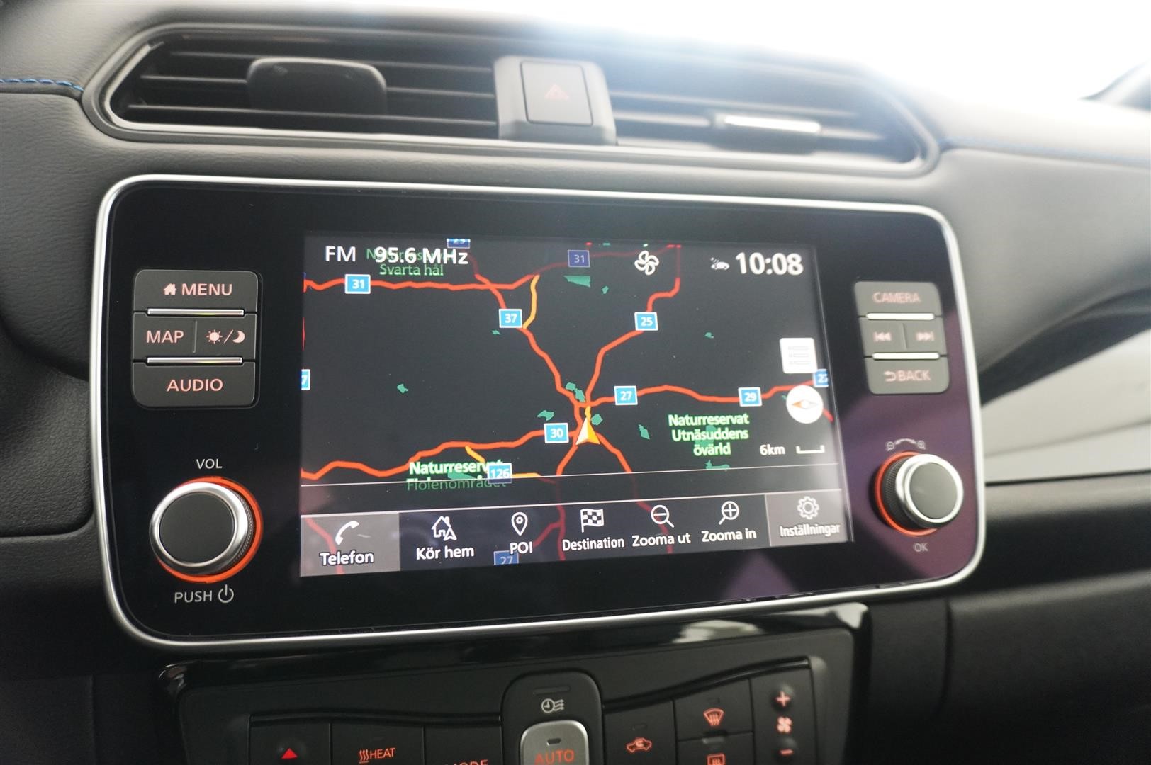 5dr N-Connecta 40 kWh_12