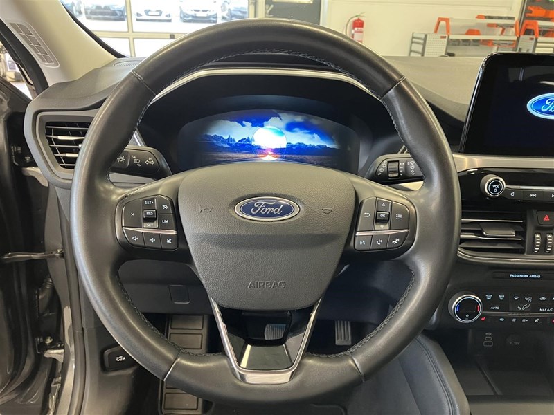 Titanium 2.5 Plug-In Hybrid FWD_8
