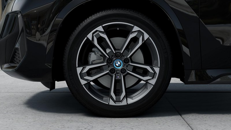 xDrive30e M Sport Innovation Comfort Travel Drag DAP 19_6