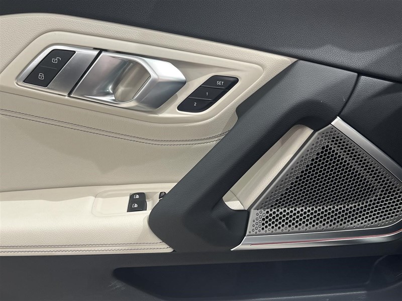 sDrive20i M Sport Innovation Rattvärme Elstol H K_12