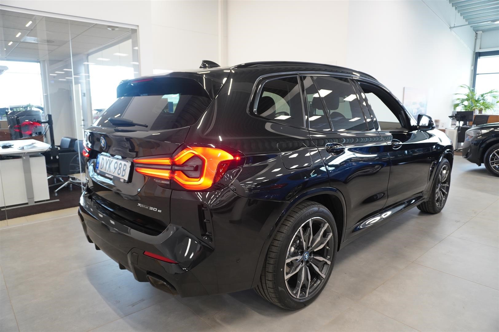 xDrive30e M-Sport Innovation Drag 360° H K DA Pro_4