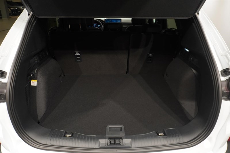 Active X 2.5 Plug-In Hybrid FWD 243hk Business Edition CVT Inkl. Dragkrok_12