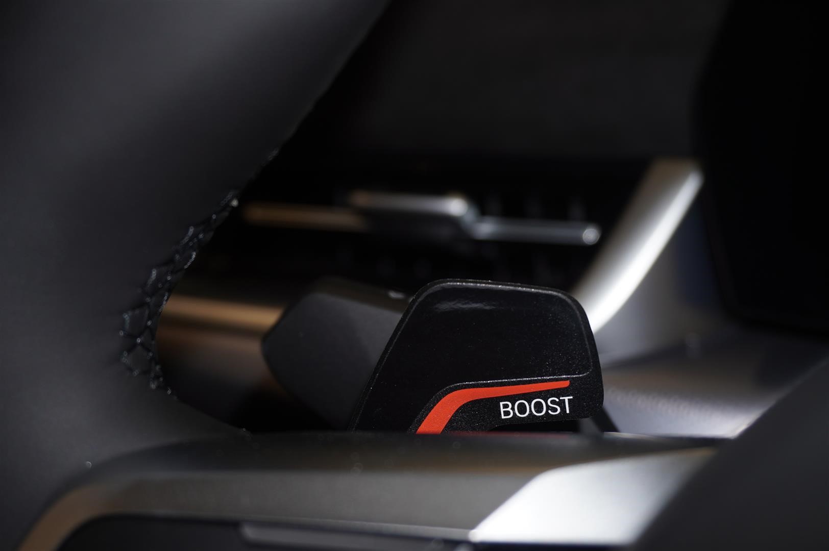 M Sport Active Launch Ed DA+_20