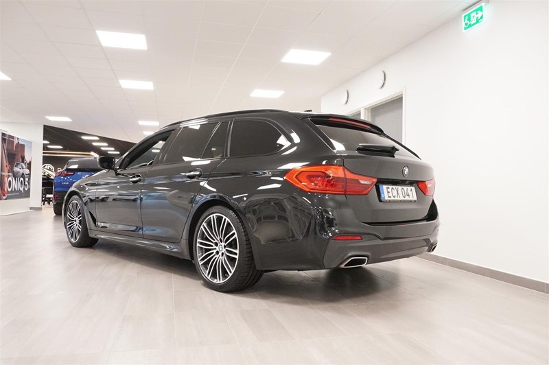 Touring M-Sport Pano Värmare Drag 2.99% Ränta_3