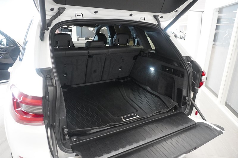 xDrive30d M-Sport Innovation Laser Komfortstol_9