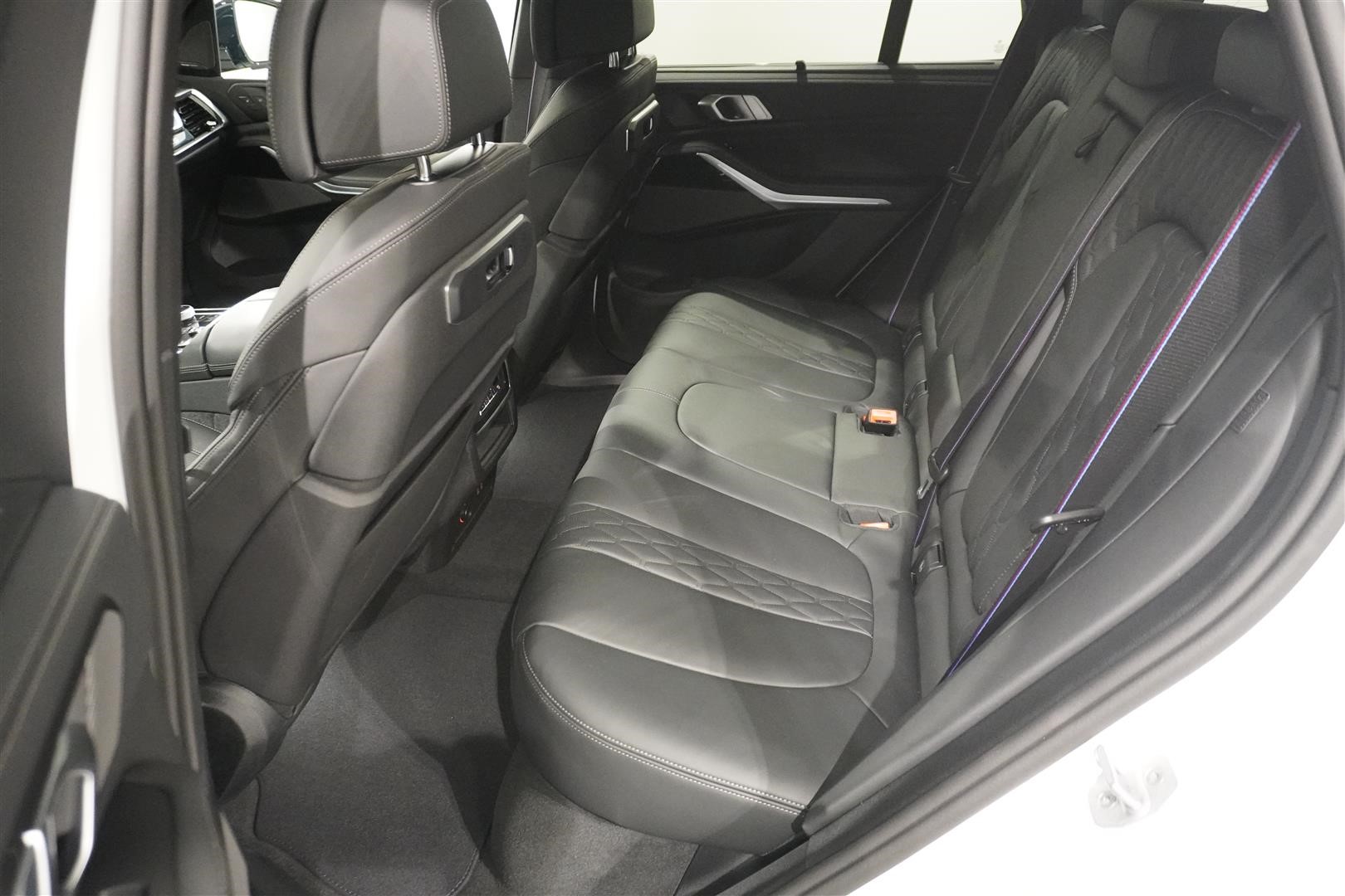 xDrive50e M Sport Pro Drag Comfort Exclusive DA Pro_4