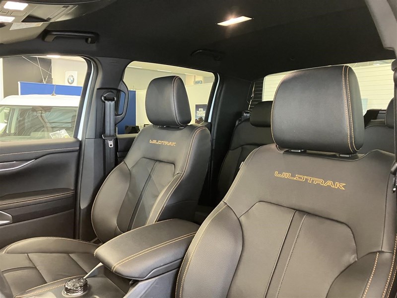 Double Cab Wildtrak 3.0l Td V6 240 hk 10AT_13