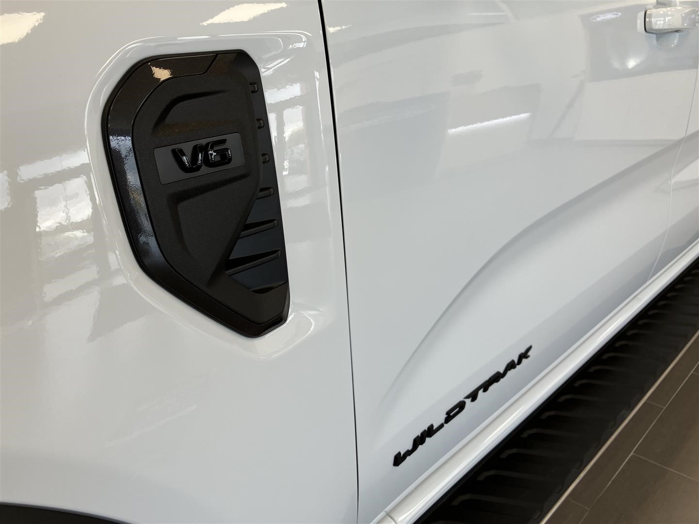 Double Cab Wildtrak 3.0l Td V6 240 hk 10AT_16