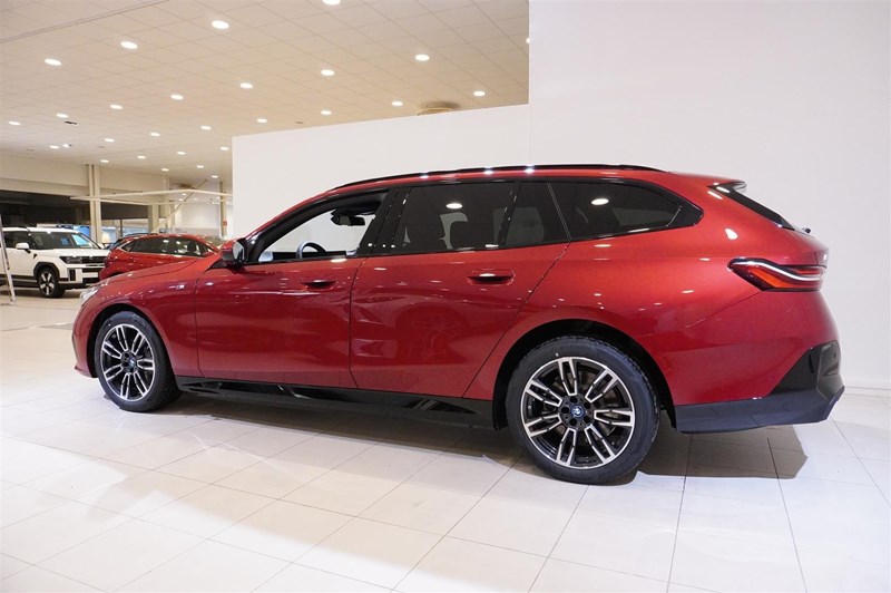 Edrive Touring M Sport Active Launch Ed Drag_4