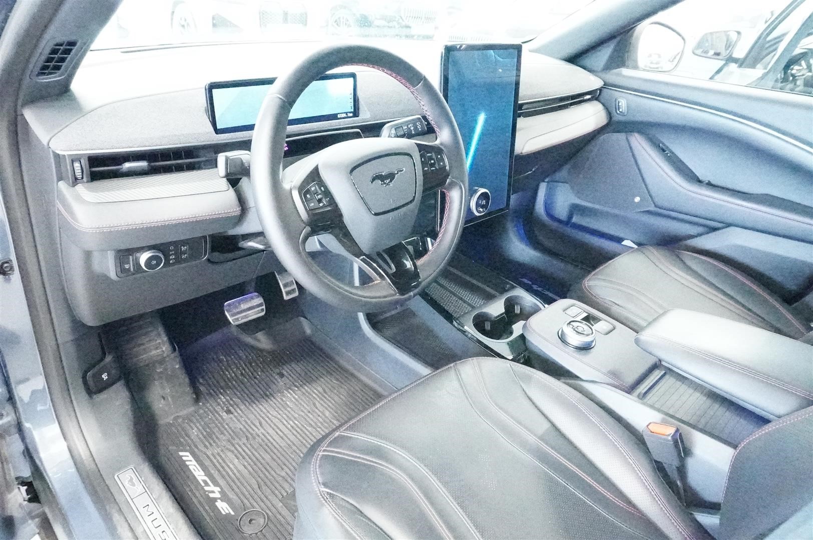 Sport AWD Longrange Teknikpaket 340 hk_2