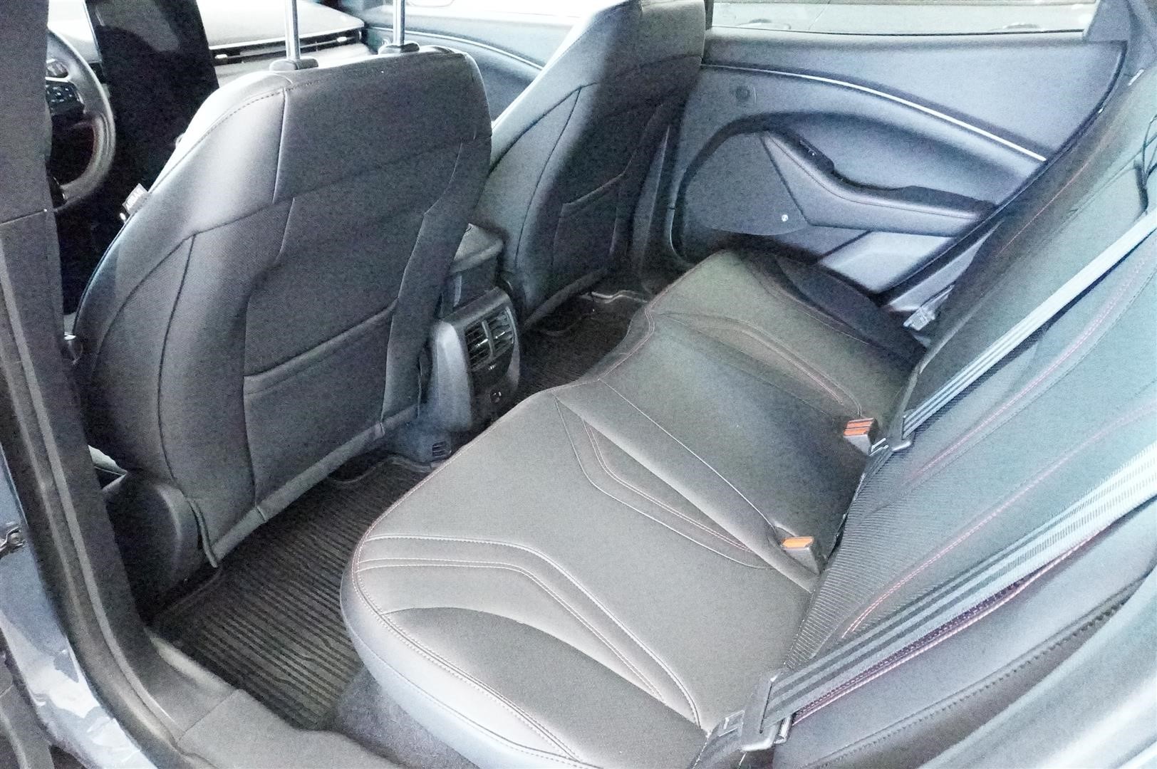 Sport AWD Longrange Teknikpaket 340 hk_3