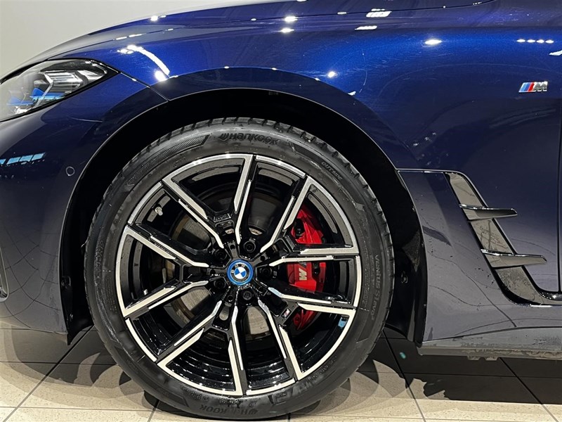 M Sport HiFi Kamera El Drag_3
