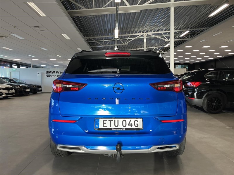 Hybrid4 300hk AWD Ultimate Drag Kamera Nav 2.99%_3
