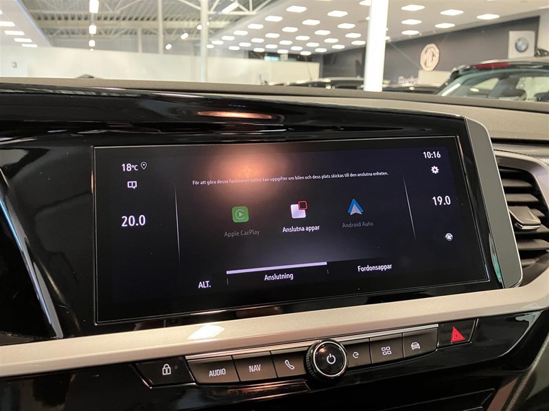 Hybrid4 300hk AWD Ultimate Drag Kamera Nav 2.99%_10