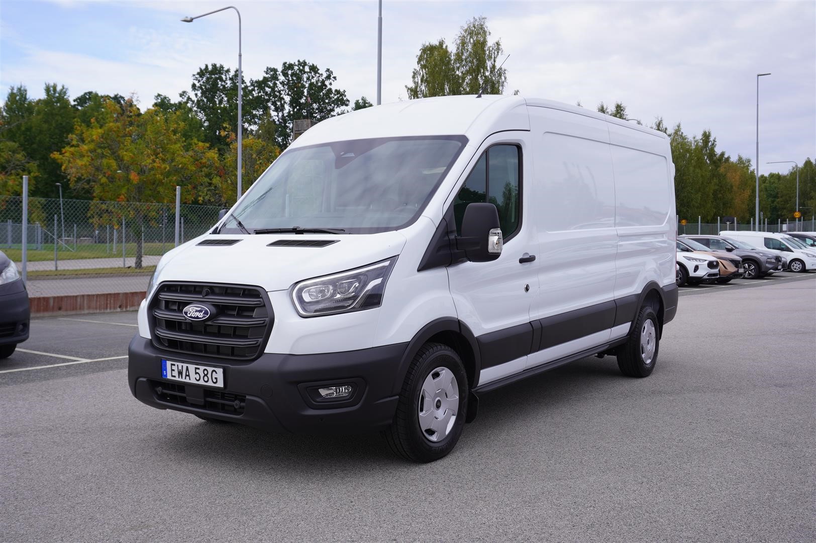 Skåp Trend 350 L3 2.0l Ecoblue 165 hk 8AT FWD