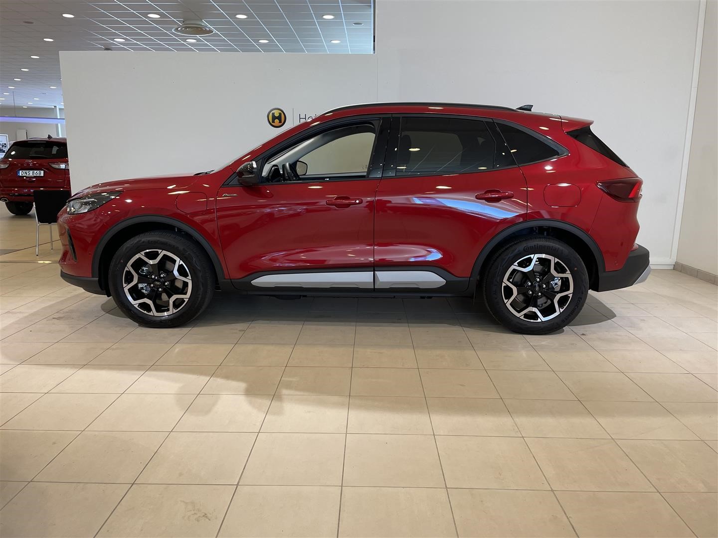 Active X 2.5 Plug-In Hybrid FWD 243hk Business Edition_3