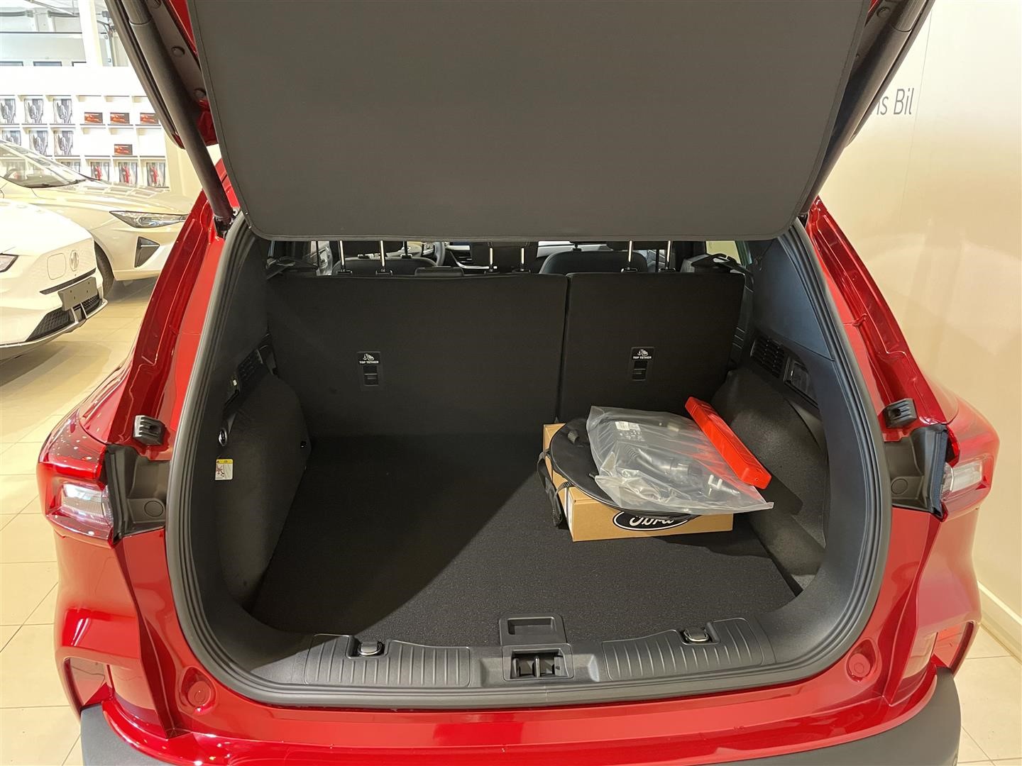 Active X 2.5 Plug-In Hybrid FWD 243hk Business Edition_7