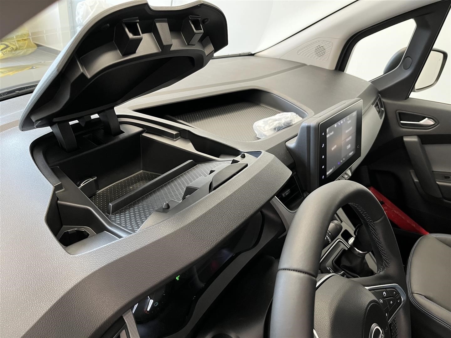 Van EV 45kWh N-Connecta L1 Blind FD + SSD Holmgrens Edition_12
