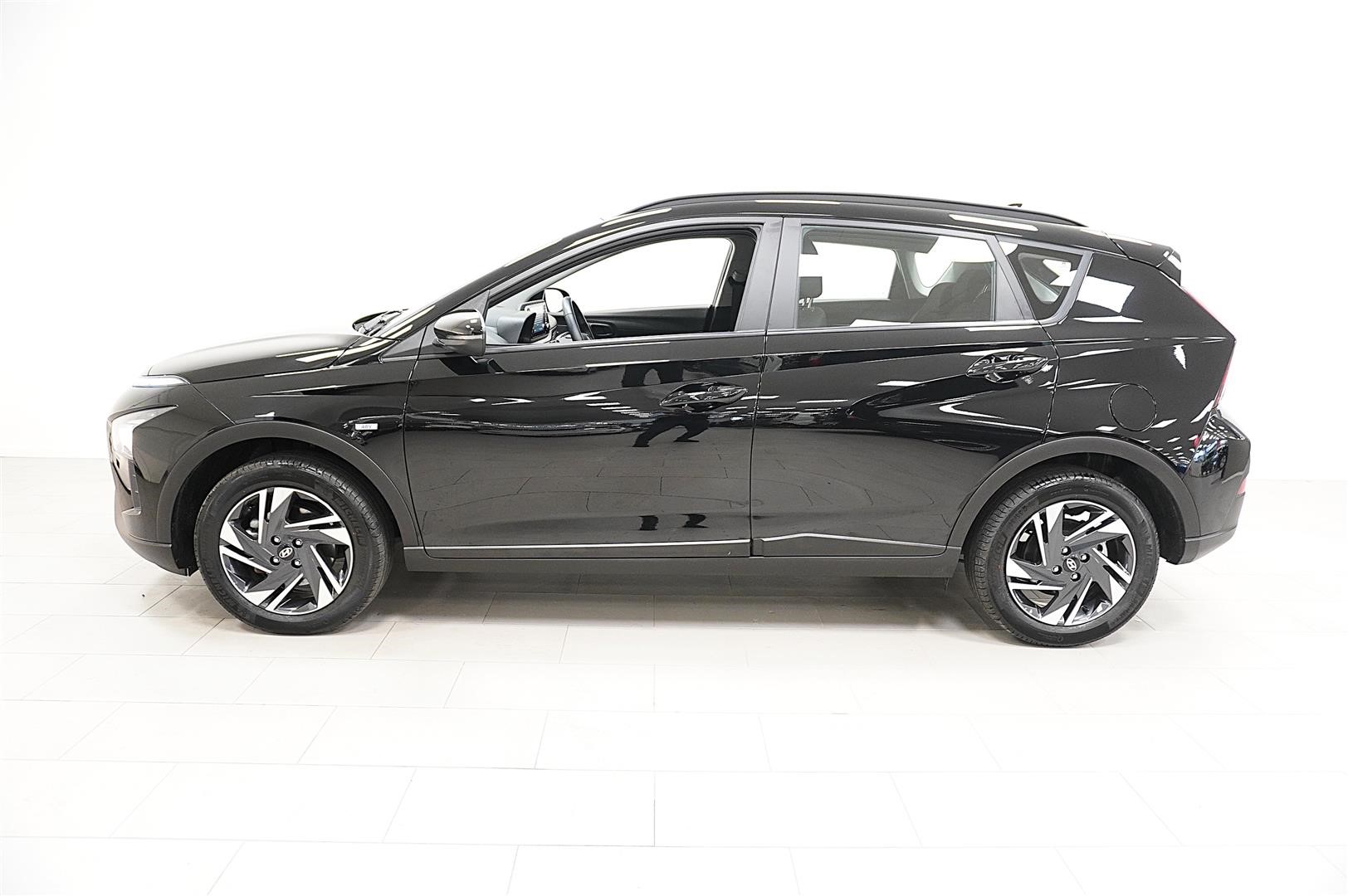 Hyundai Bayon 1.0 T-GDi 7DCT 100hk MHEV Essential_1