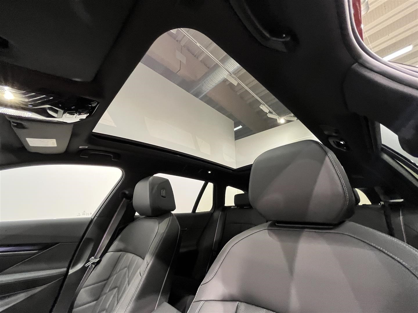 Touring M Sport Pro Panorama Fartpilot Pro Drag_14