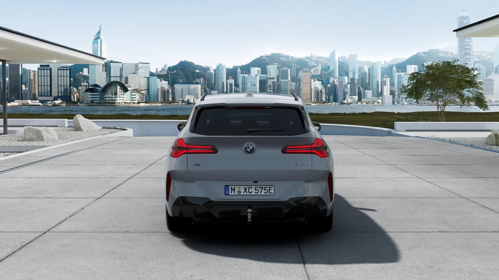 30e xDrive M Sport Business Pro Launch Ed Drag DA Pro H K_4