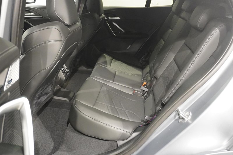 M Sport Pro Innovation Panorama DAP Drag_4