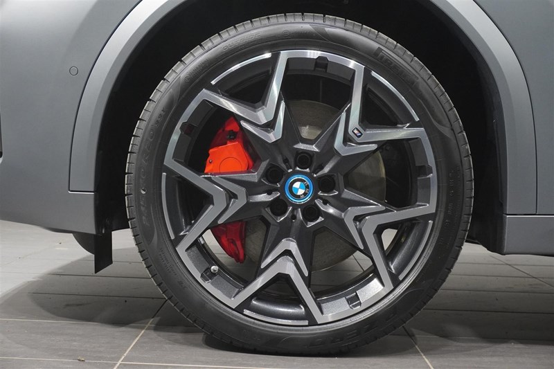 M Sport Pro Innovation Panorama DAP Drag_6