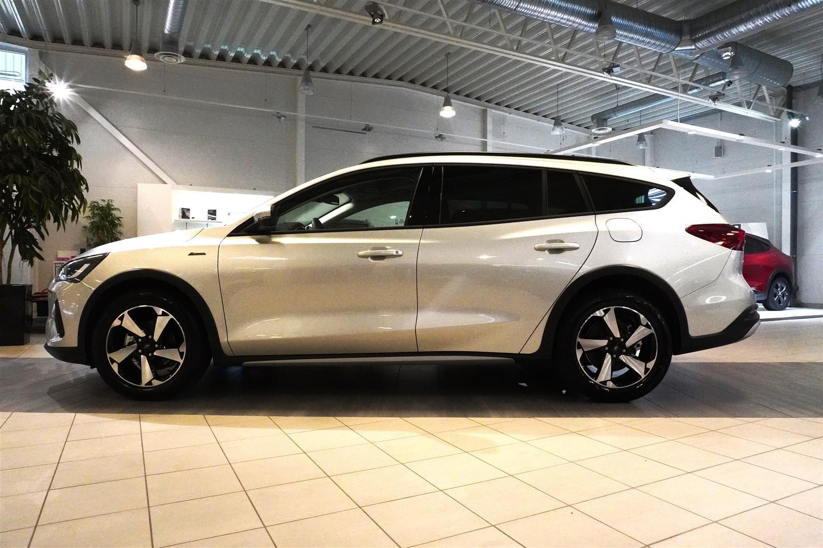 Active Kombi 1.0T EcoBoost MHEV 155hk Edition 7-Vxl Aut_1