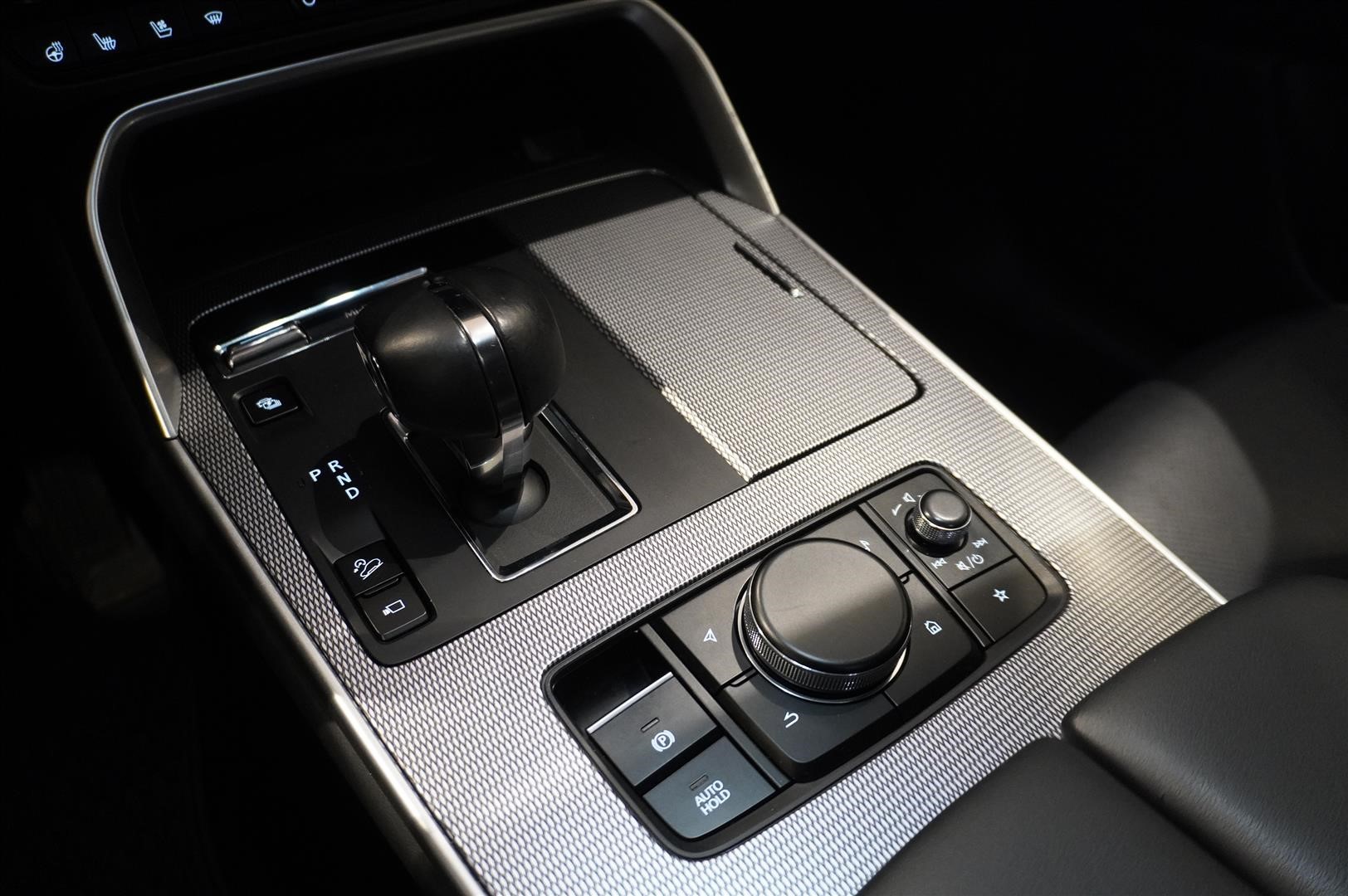 PHEV AWD Homura Drag_8