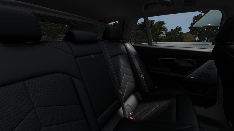 Touring M Sport Pro Active Launch Ed Drag DA+_10