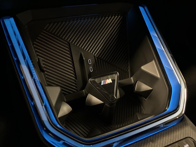 30e xDrive M Sport Pro Business Launch Ed Drag DA+ H K_12