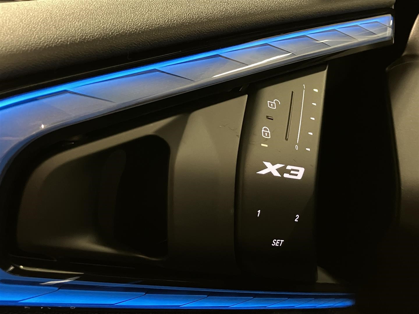 30e xDrive M Sport Pro Business Launch Ed Drag DA+ H K_15