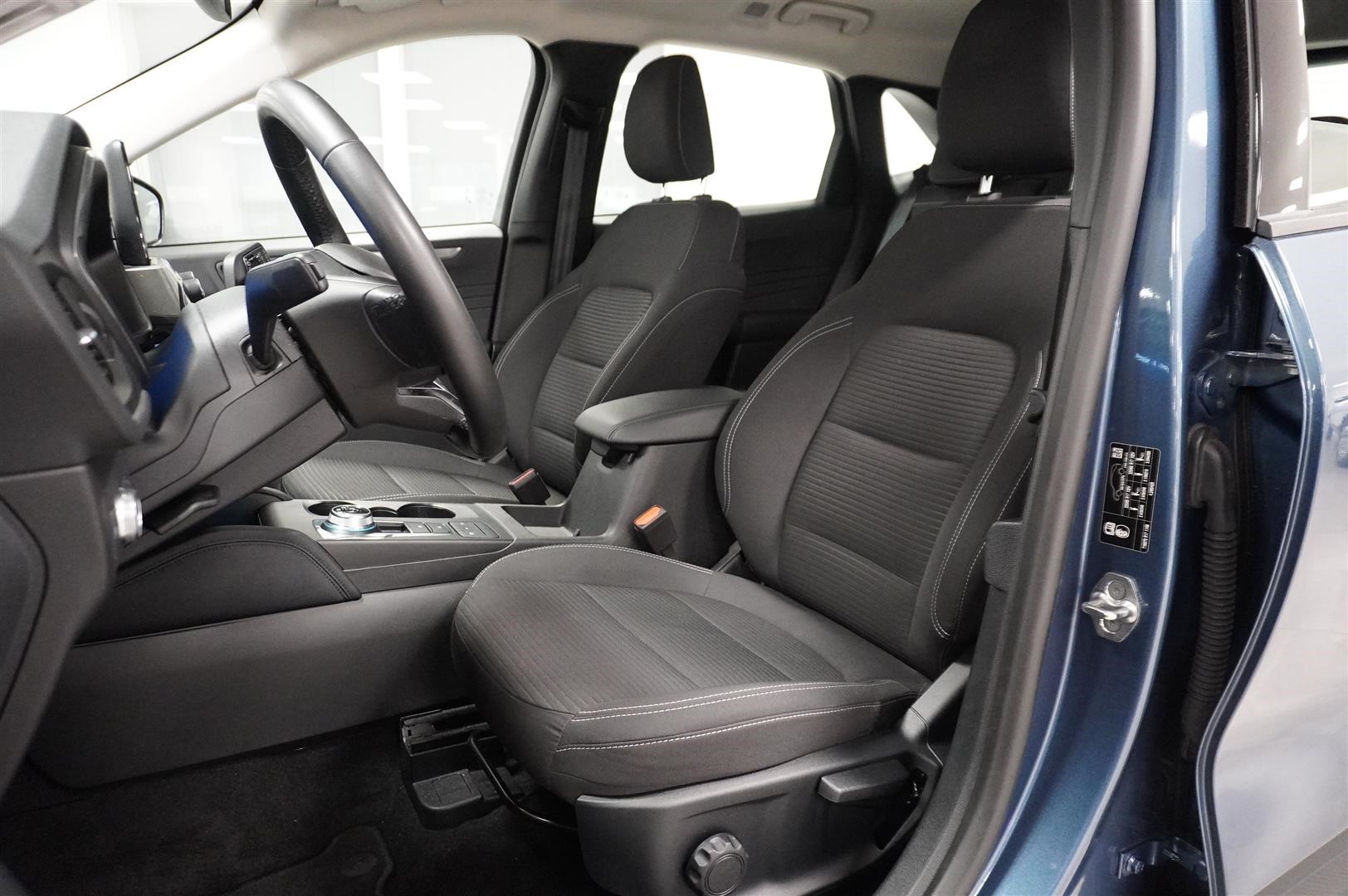 Titanium 2.5 Plug-In Hybrid FWD 225hk CVT Vinterpaket_5