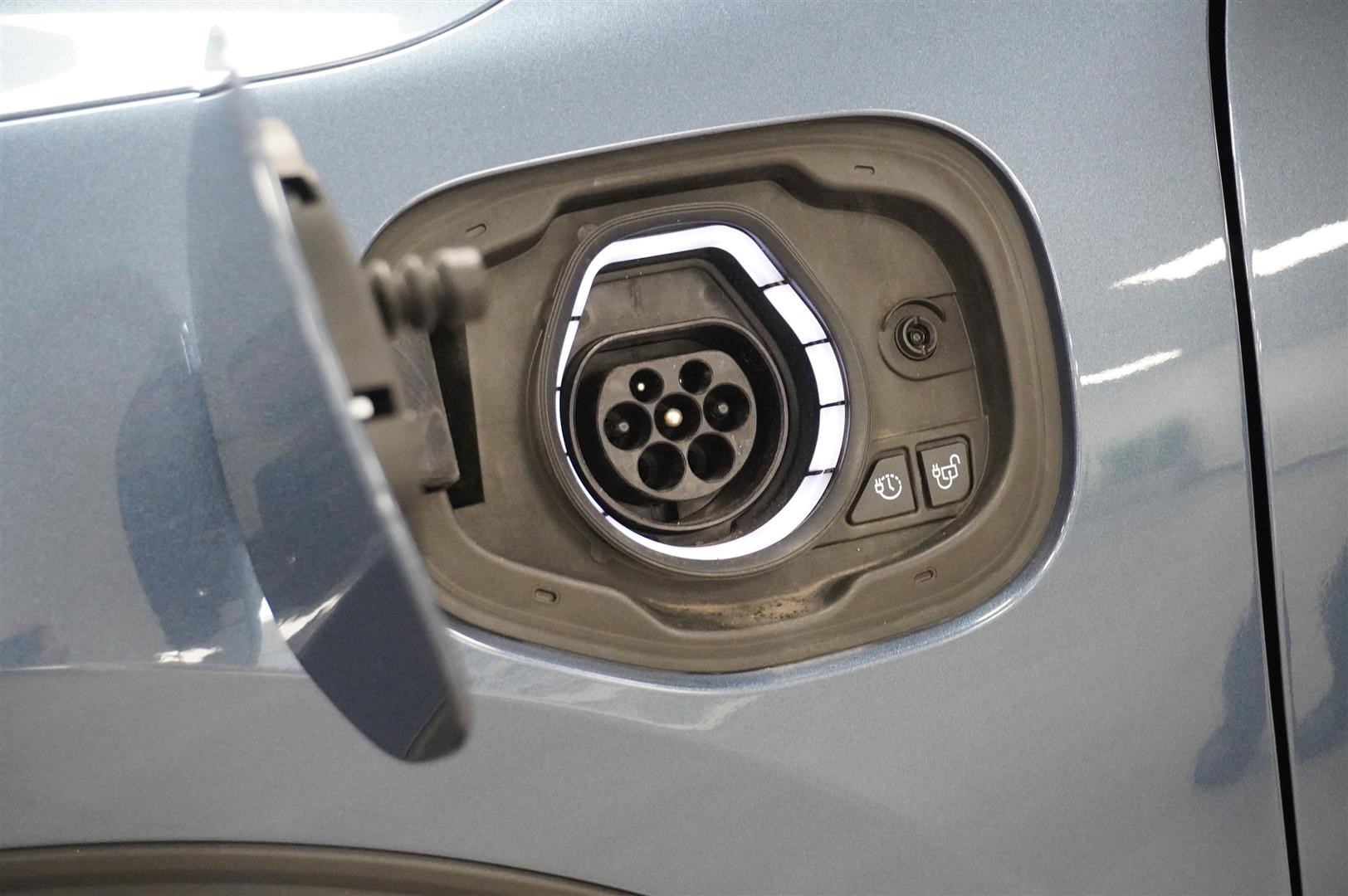 Titanium 2.5 Plug-In Hybrid FWD 225hk CVT Vinterpaket_15