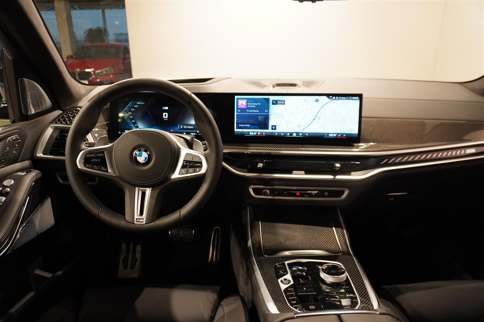 M60i xDrive Exclusive Comfort Bw Drag_23