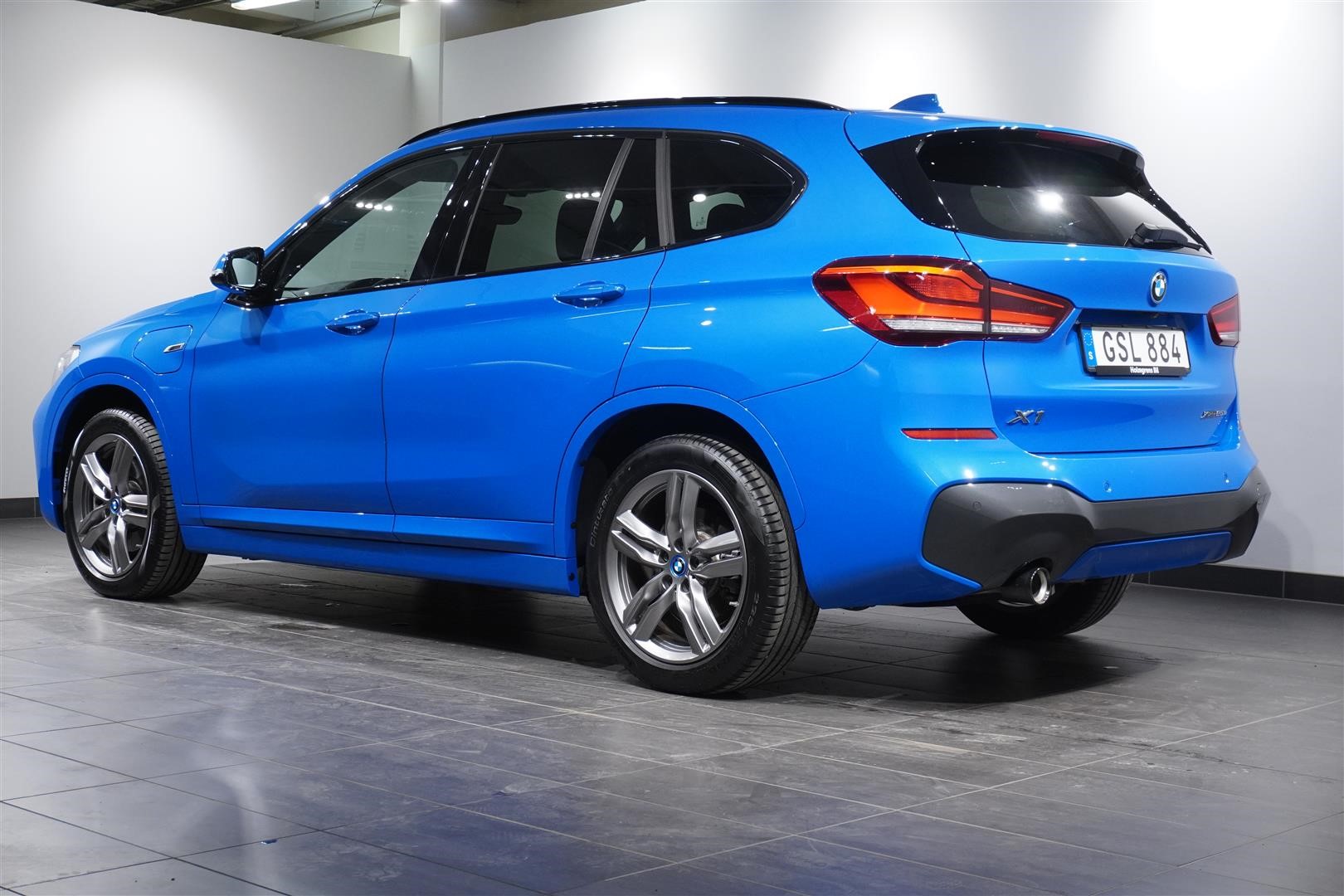 xDrive25e M Sport Navi Kamera 18”_2