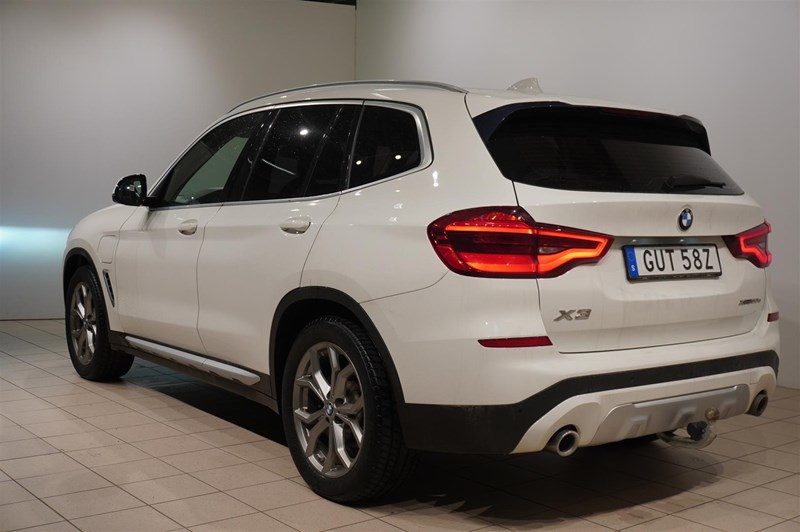 xDrive30e xLine Navi HiFi Rattvärme Drag_1