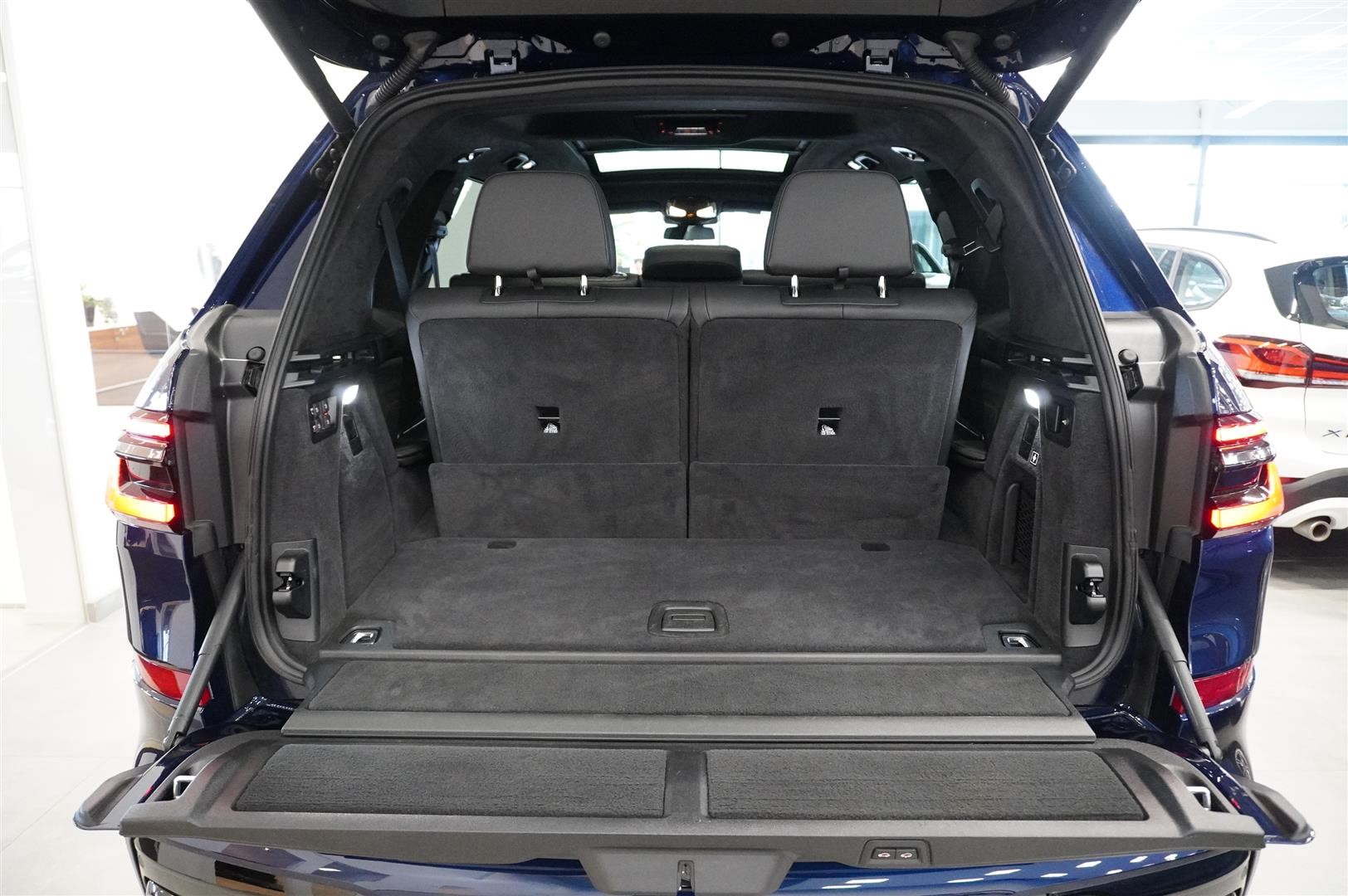 xDrive 40i M-Sport Pro Panorama Massage Värmare_14